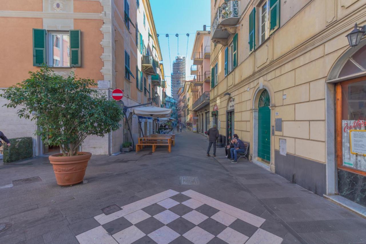 Casa Di Ale E Fra Comoda In Centro E A Pochi Passi Dalla Spiaggia Rapallo Eksteriør billede