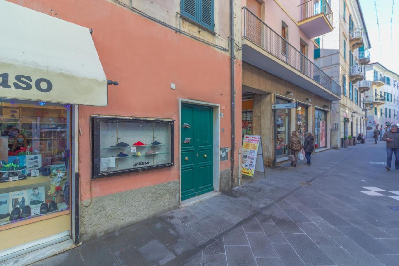 Casa Di Ale E Fra Comoda In Centro E A Pochi Passi Dalla Spiaggia Rapallo Eksteriør billede